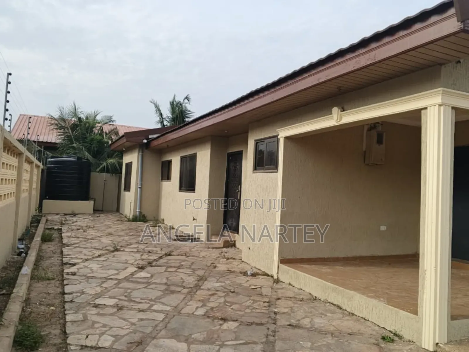 3bdrm House in Baatsonaa Spintex, Accra Metropolitan for sale