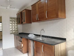 3bdrm House in Baatsonaa Spintex, Accra Metropolitan for sale