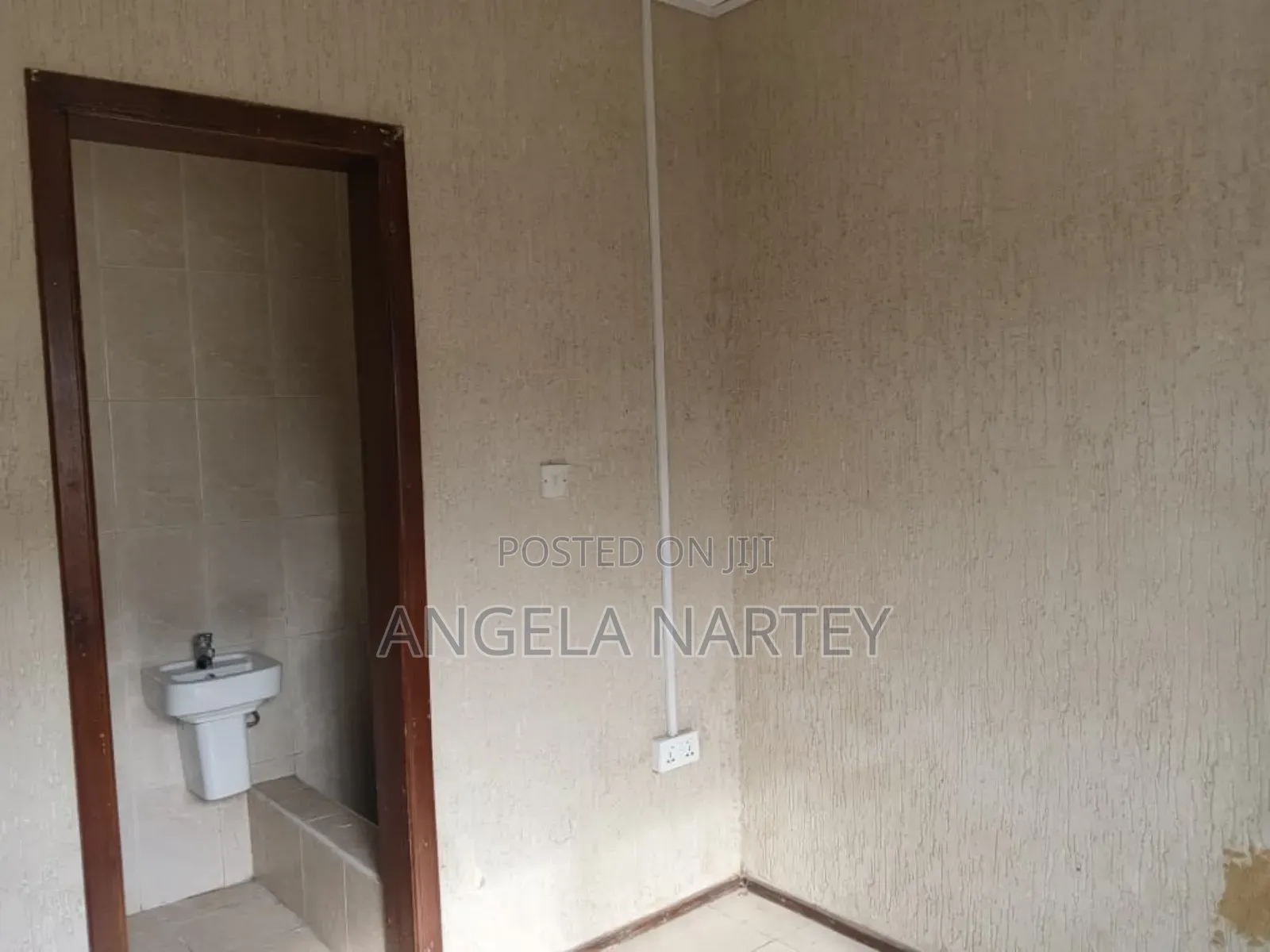 3bdrm House in Baatsonaa Spintex, Accra Metropolitan for sale