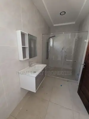 4bdrm Duplex in Achimota Mall Area for rent