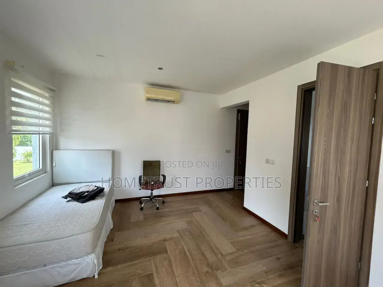 3bdrm House in Labone, Coffee Shop Area for rent