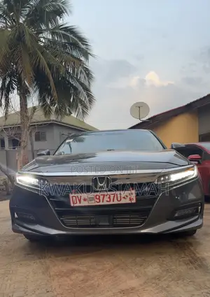 Honda Accord Touring 2.0T 2018 Silver
