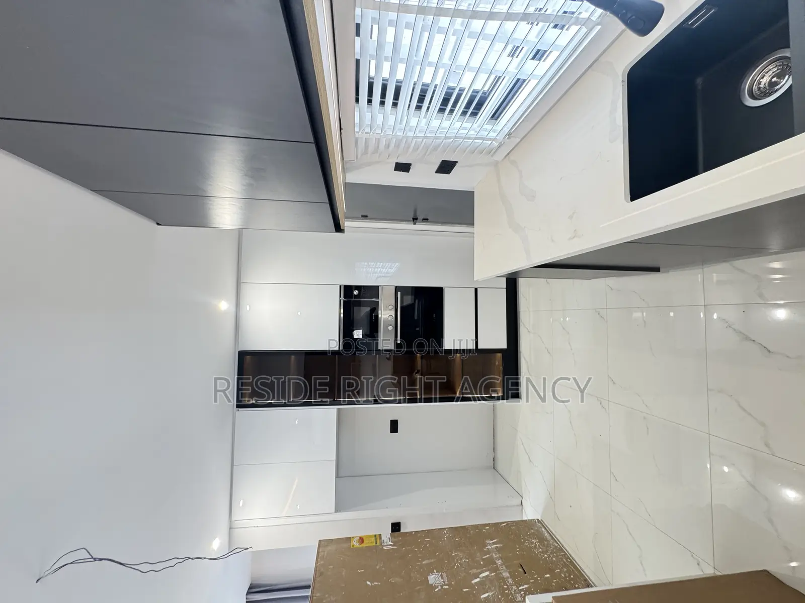 4bdrm House in Adenta for sale