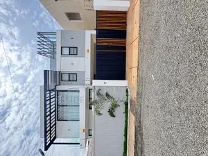 4bdrm House in Adenta for sale