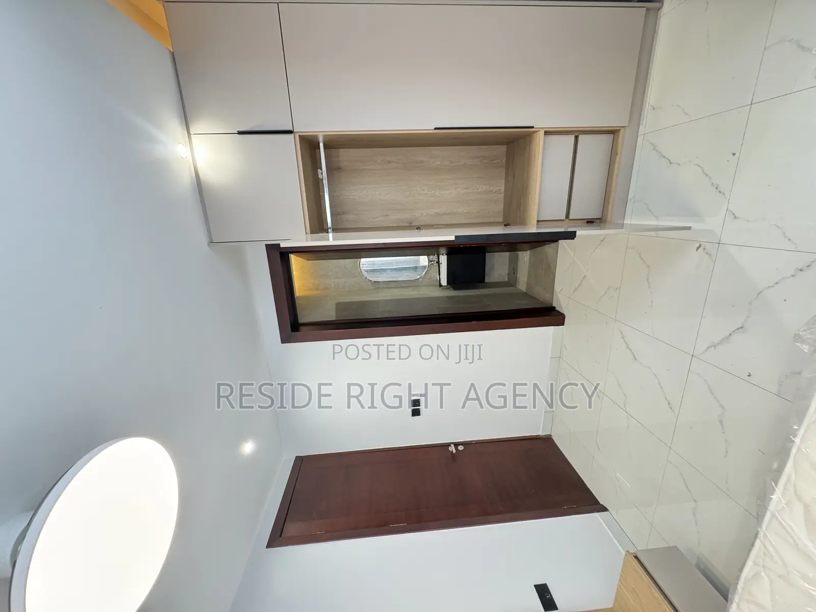 4bdrm House in Adenta for sale