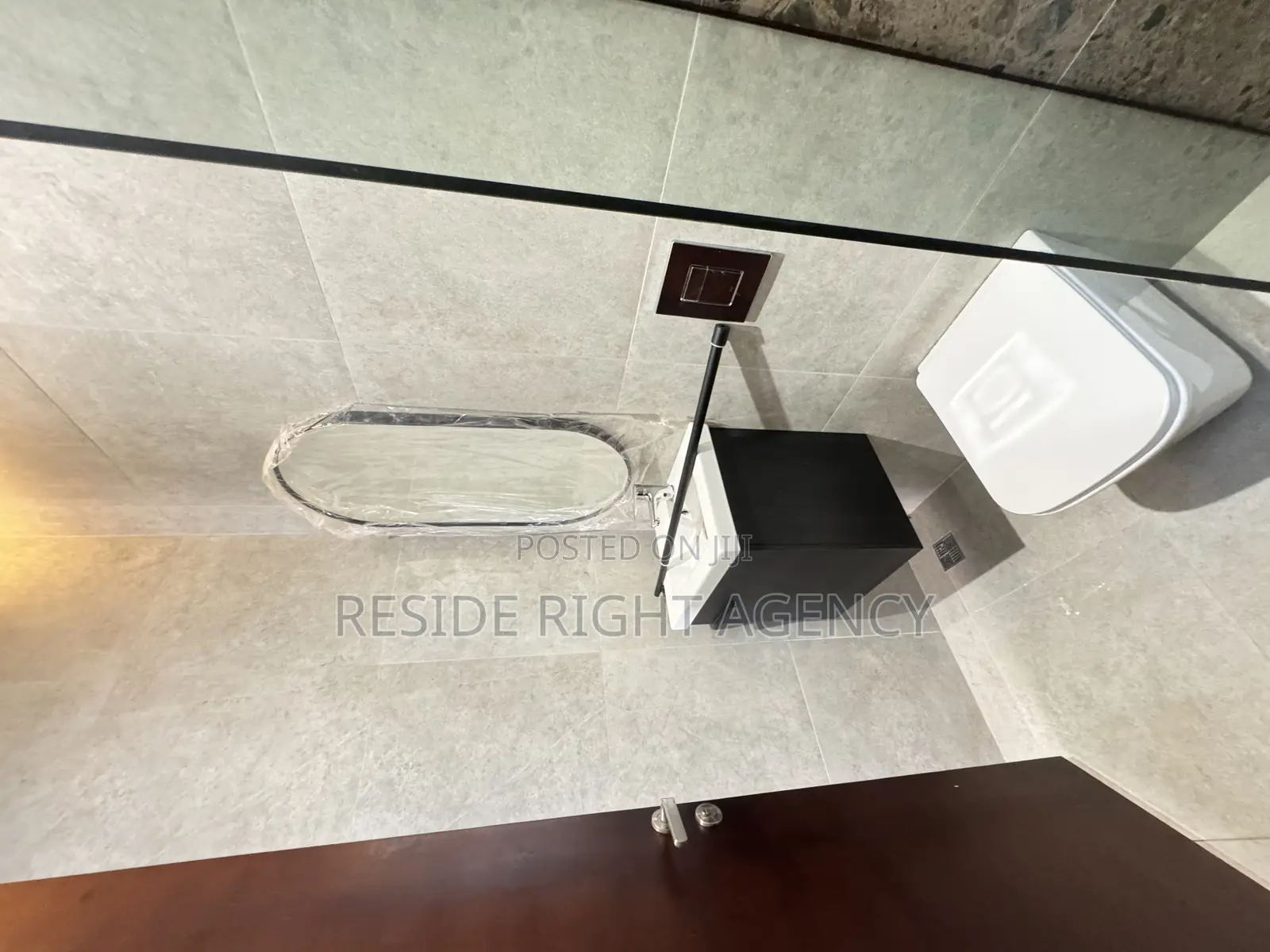 4bdrm House in Adenta for sale