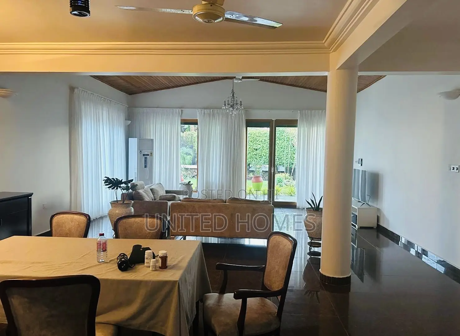 5bdrm House in East Legon for rent