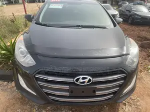 Hyundai Elantra Value Edition Sedan FWD (1.8L 4cyl 6A) 2016 Black