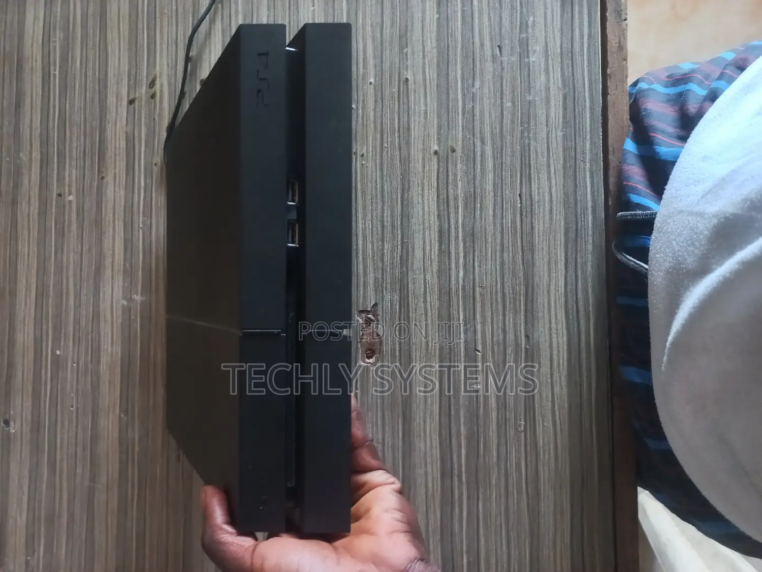 Ps4 Console With Controllers