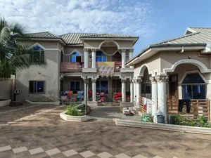 5bdrm House in Fumesua/ Kwamo., Ejisu-Juaben Municipal for sale