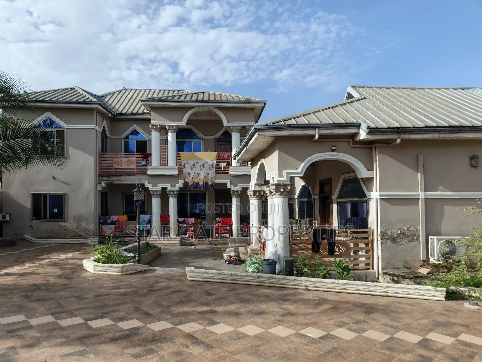 5bdrm House in Fumesua/ Kwamo., Ejisu-Juaben Municipal for sale