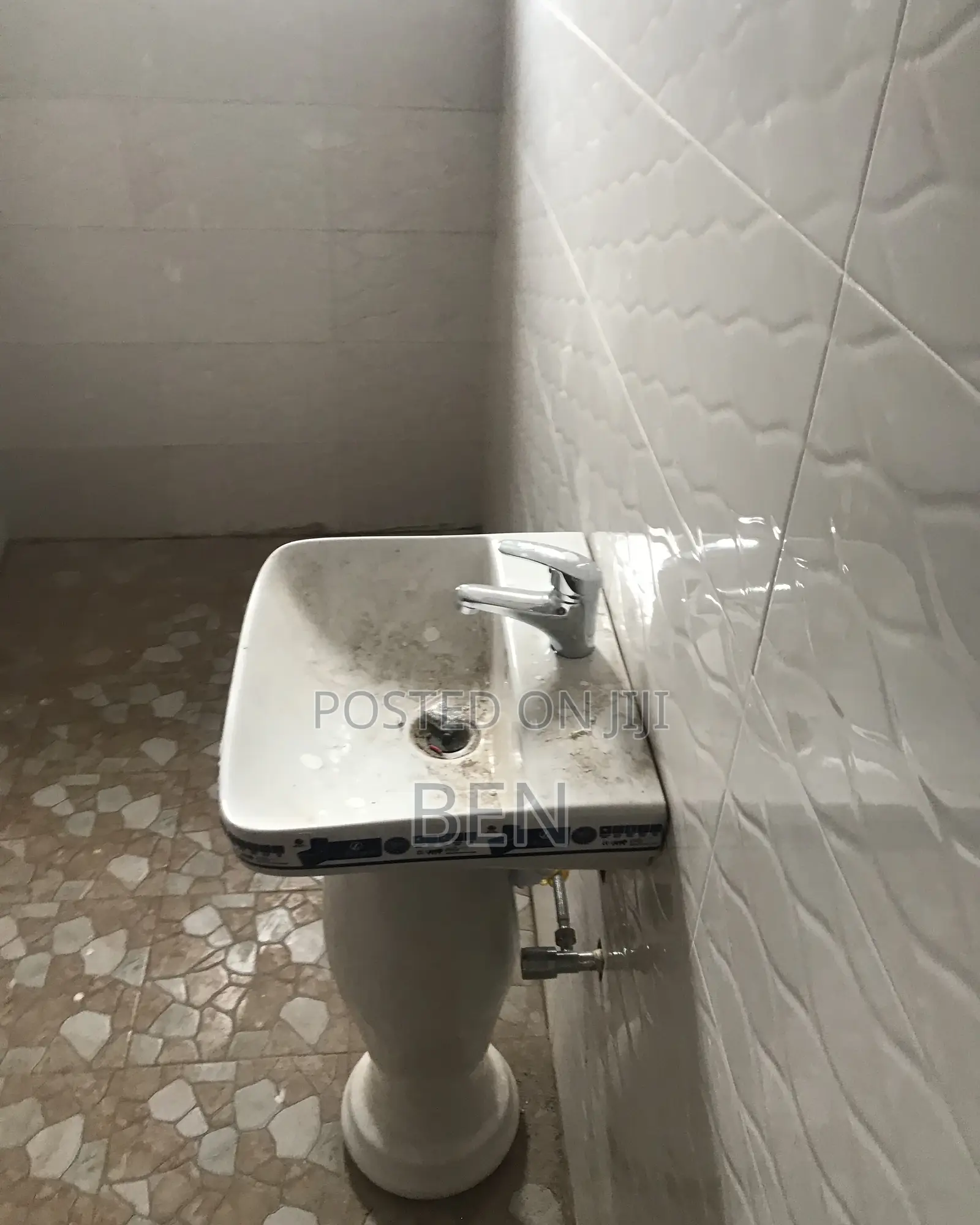 2bdrm Apartment in Achimota School Area for rent