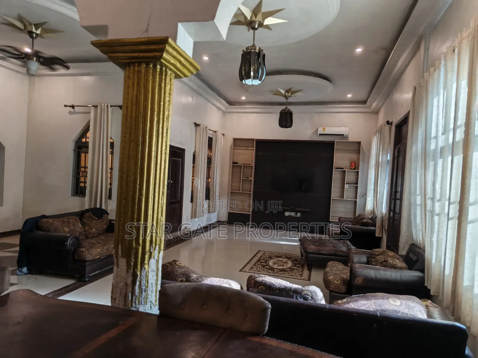 5bdrm House in Fumesua/ Kwamo., Ejisu-Juaben Municipal for sale