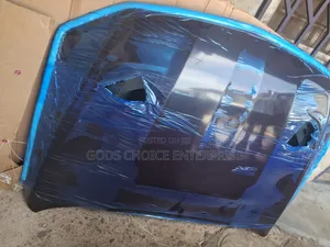 Bonnet Ram 2018-2020 With Hole