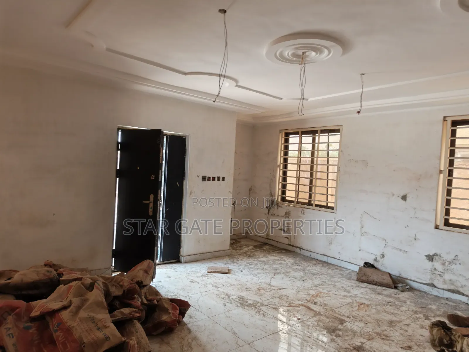 4bdrm House in Buokrom, Kumasi Metropolitan for sale