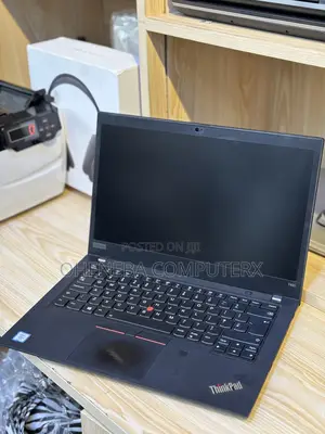 New Laptop Lenovo Thinkpad T490s 16GB Intel Core i5 SSD 512GB