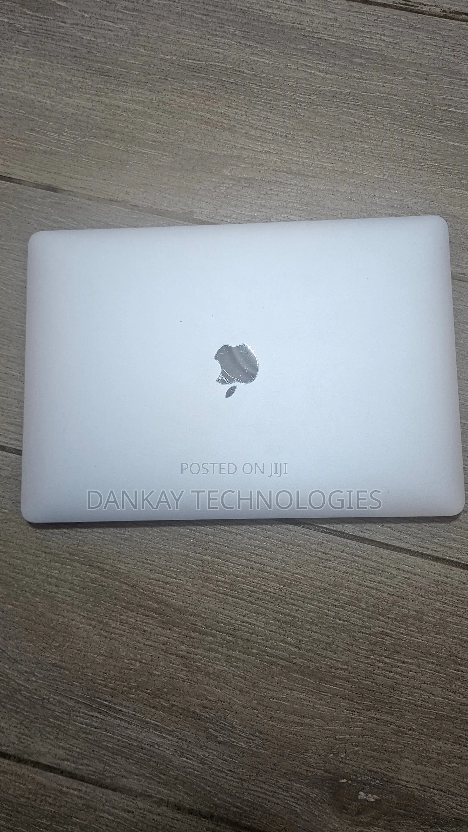 Laptop Apple MacBook Pro 2020 8GB Apple M1 Pro SSD 256GB