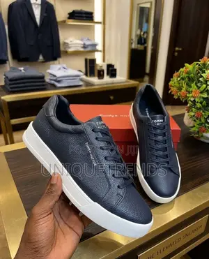 Quality Tommy Hilfiger Leather Sneakers