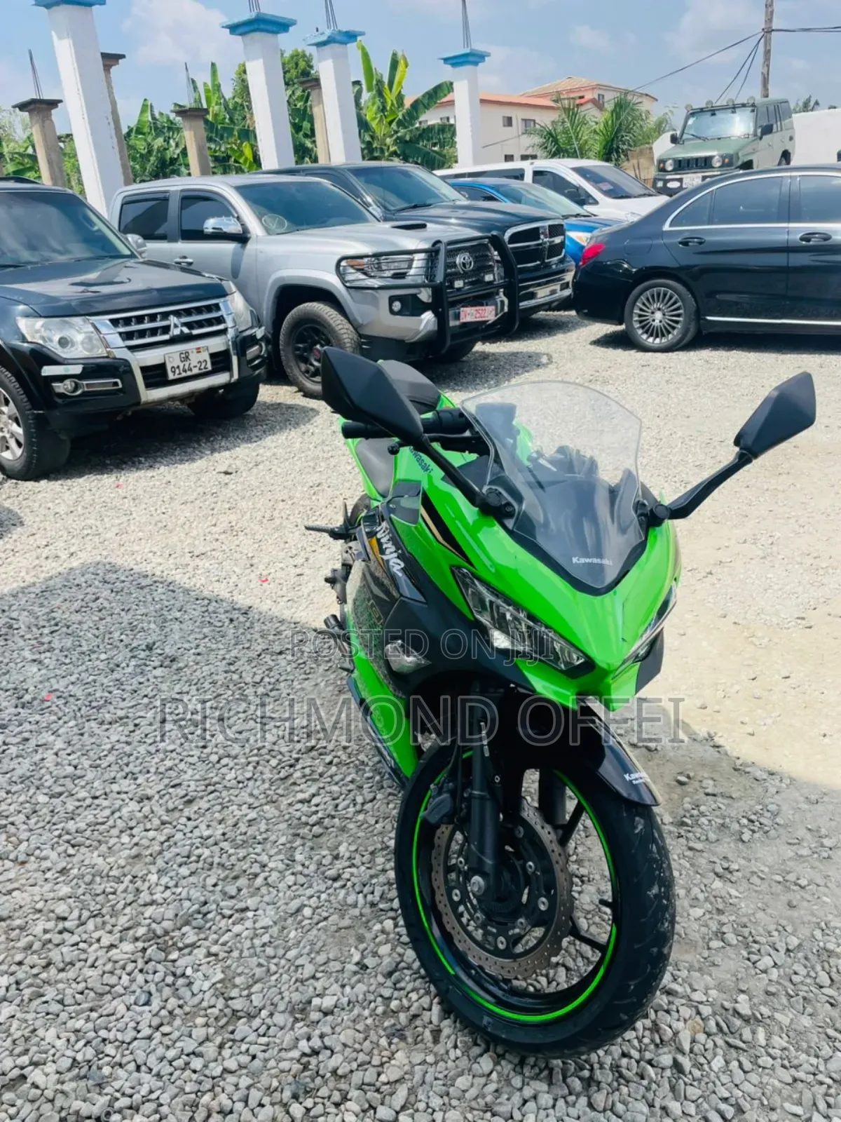 Kawasaki Ninja 400 2023 Green