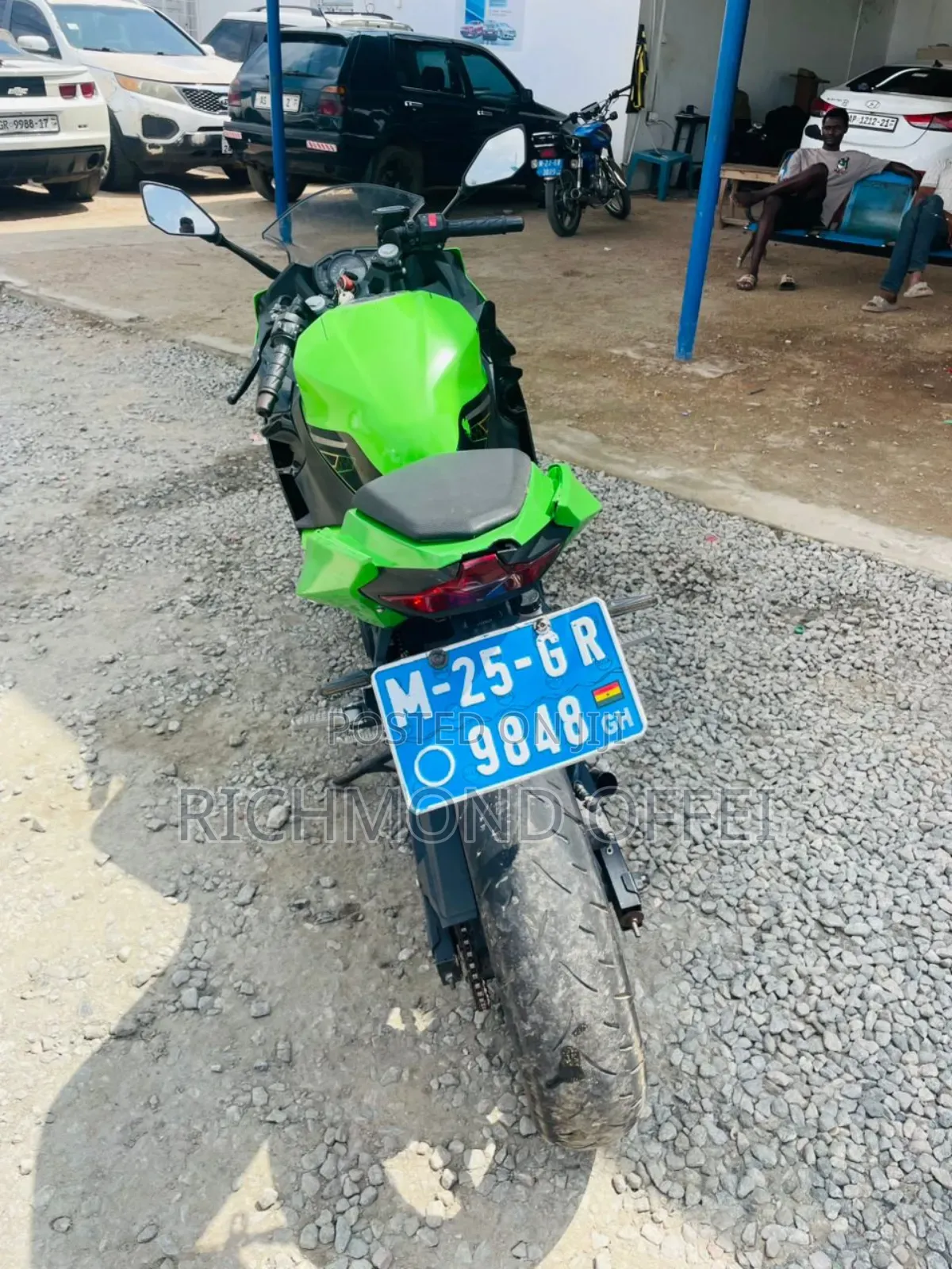 Kawasaki Ninja 400 2023 Green