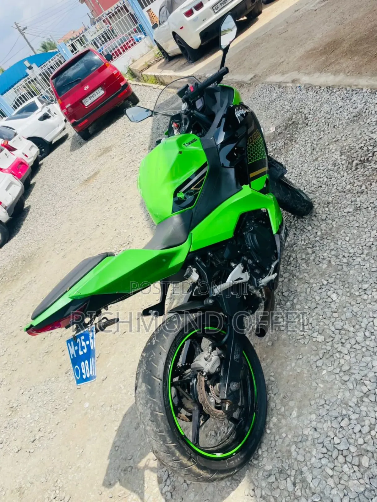 Kawasaki Ninja 400 2023 Green