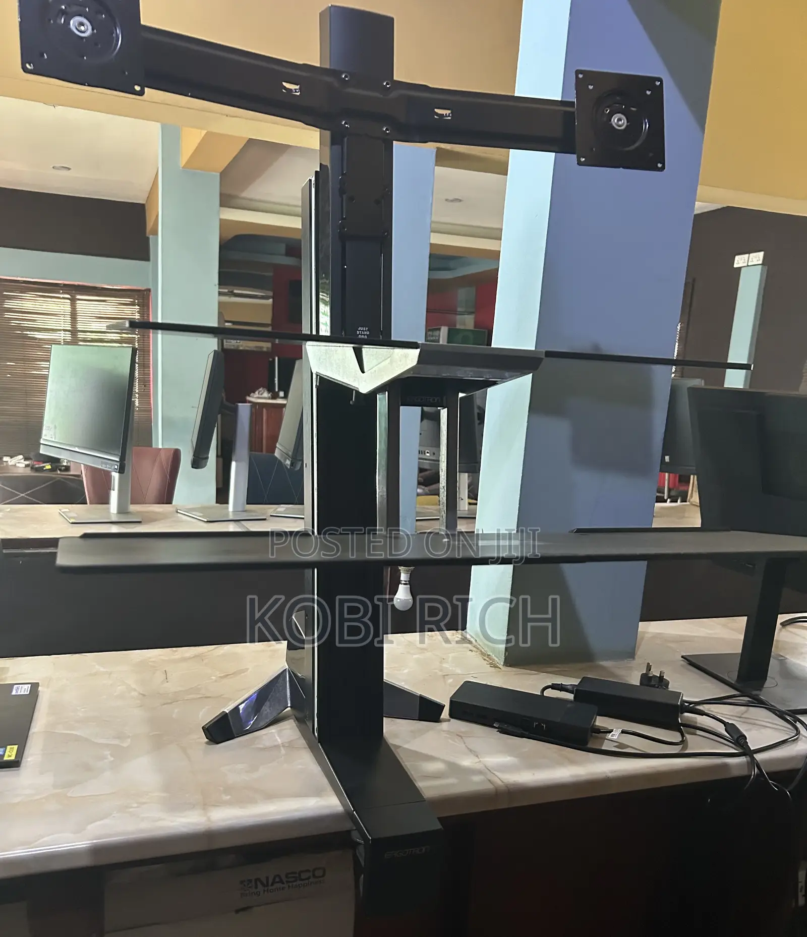 Ergotron Workfit-S, Sit-Stand Dual Workstation With Worksurface