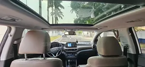 Hyundai Tucson Limited AWD 2019 White