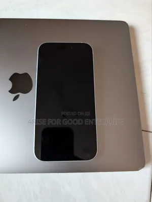 Apple iPhone 15 128 GB White