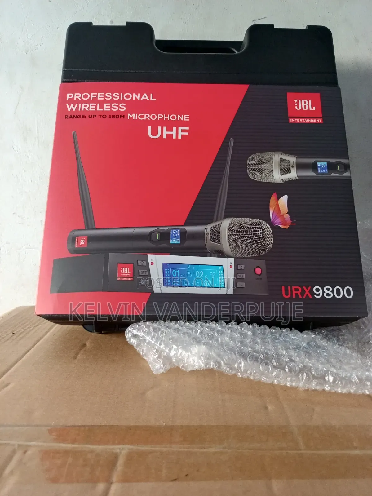JBL Urx9800