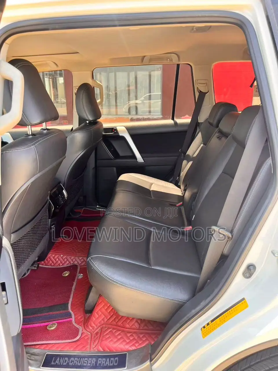 Toyota Land Cruiser Prado 2018 White
