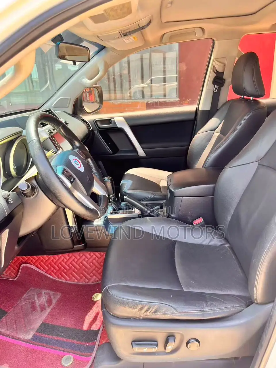 Toyota Land Cruiser Prado 2018 White