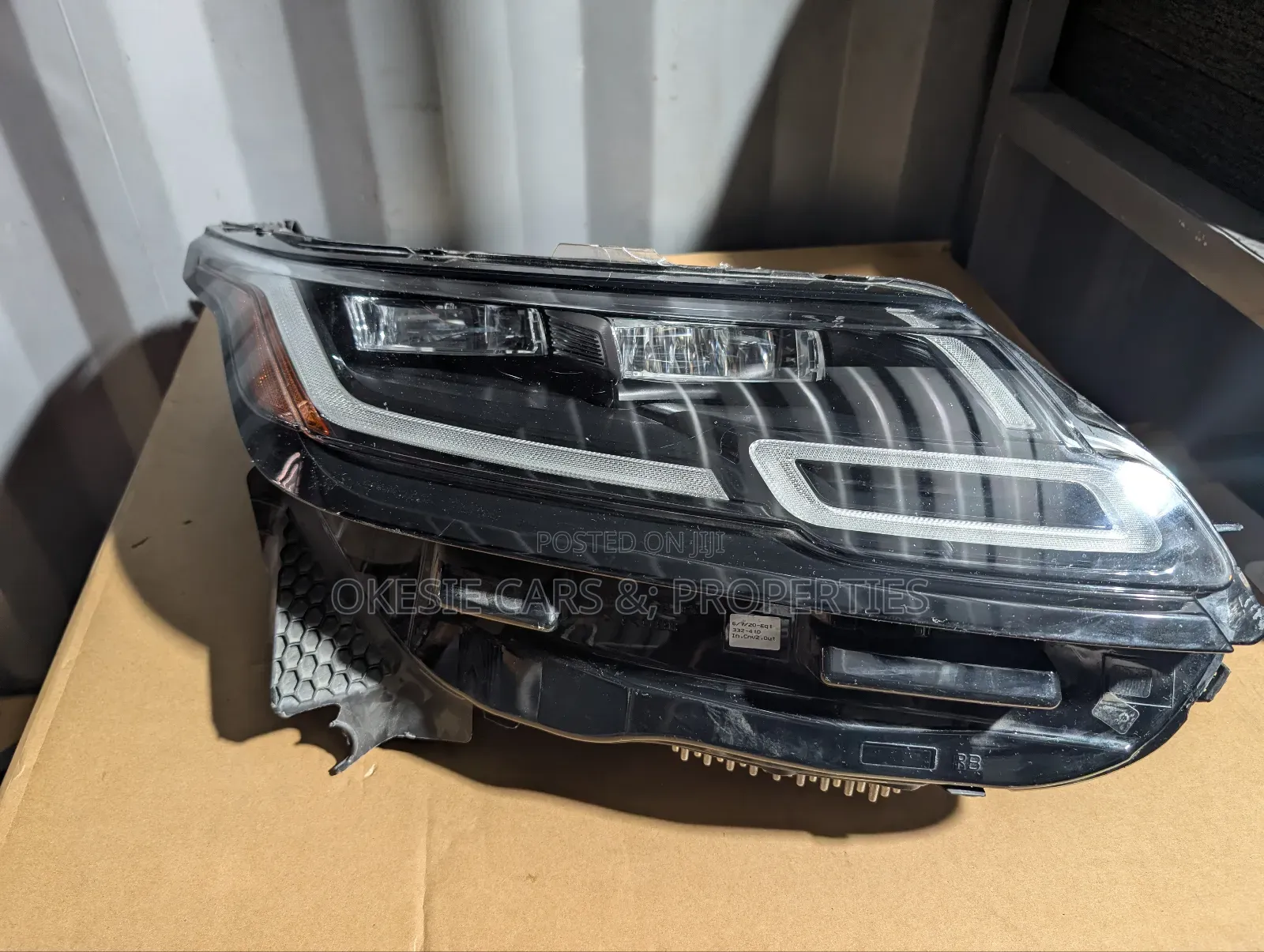 Velar Front Right Headlight Complete Home Used