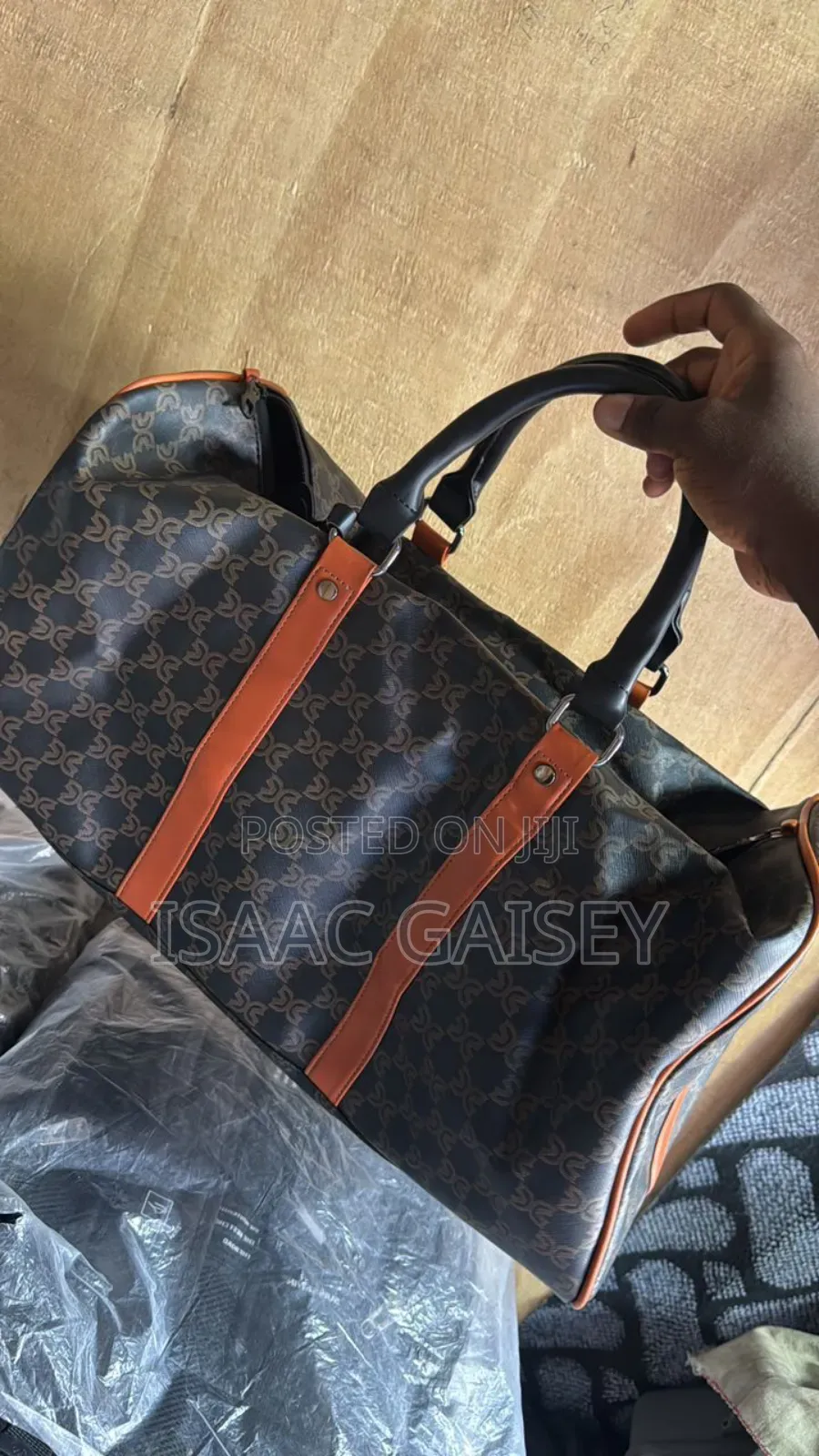 Quality Leather Duffle Bags in Real Pictures