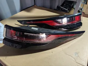 Velar Taillight Left Right