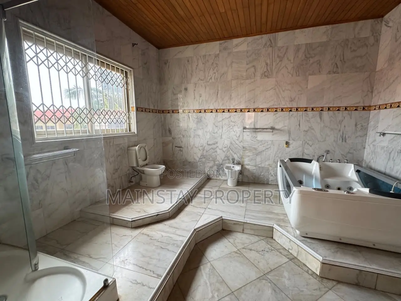5bdrm House in Mainstay Estates, East Legon for rent