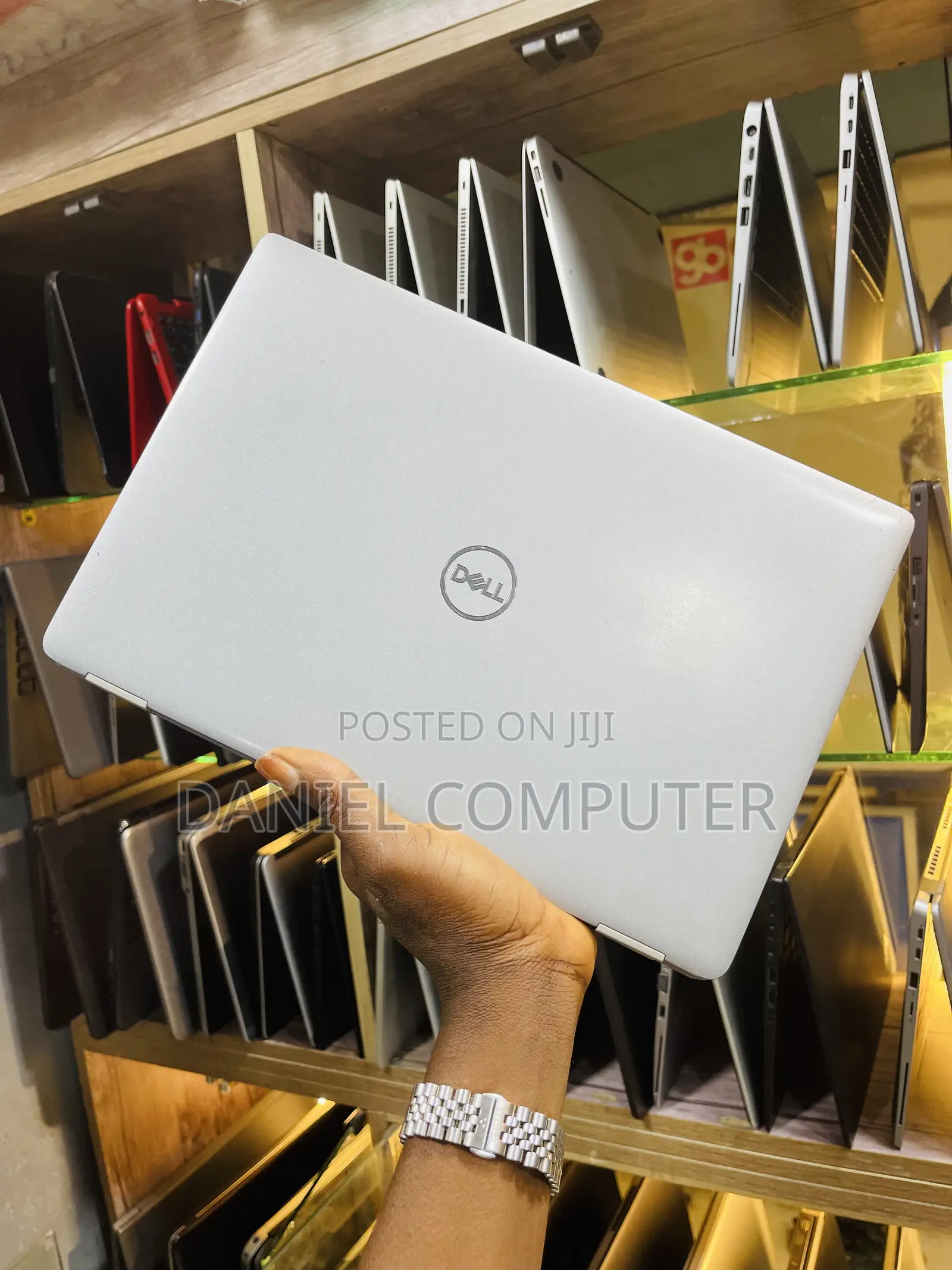 Laptop Dell Latitude 5320 8GB Intel Core i5 SSD 256GB