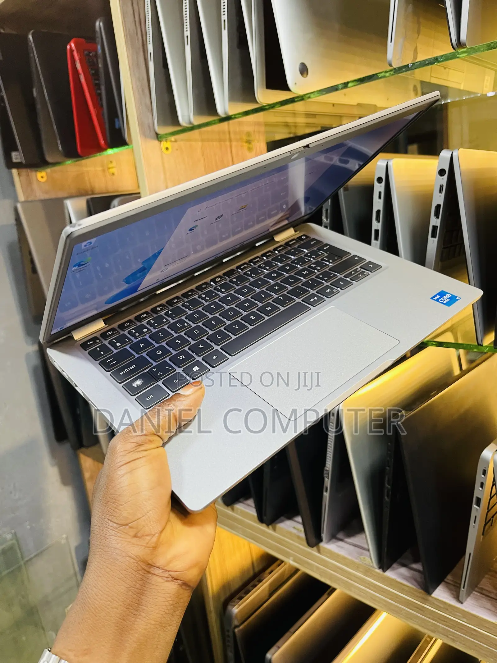 Laptop Dell Latitude 5320 8GB Intel Core i5 SSD 256GB