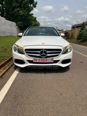 Mercedes-Benz C300 2015 White