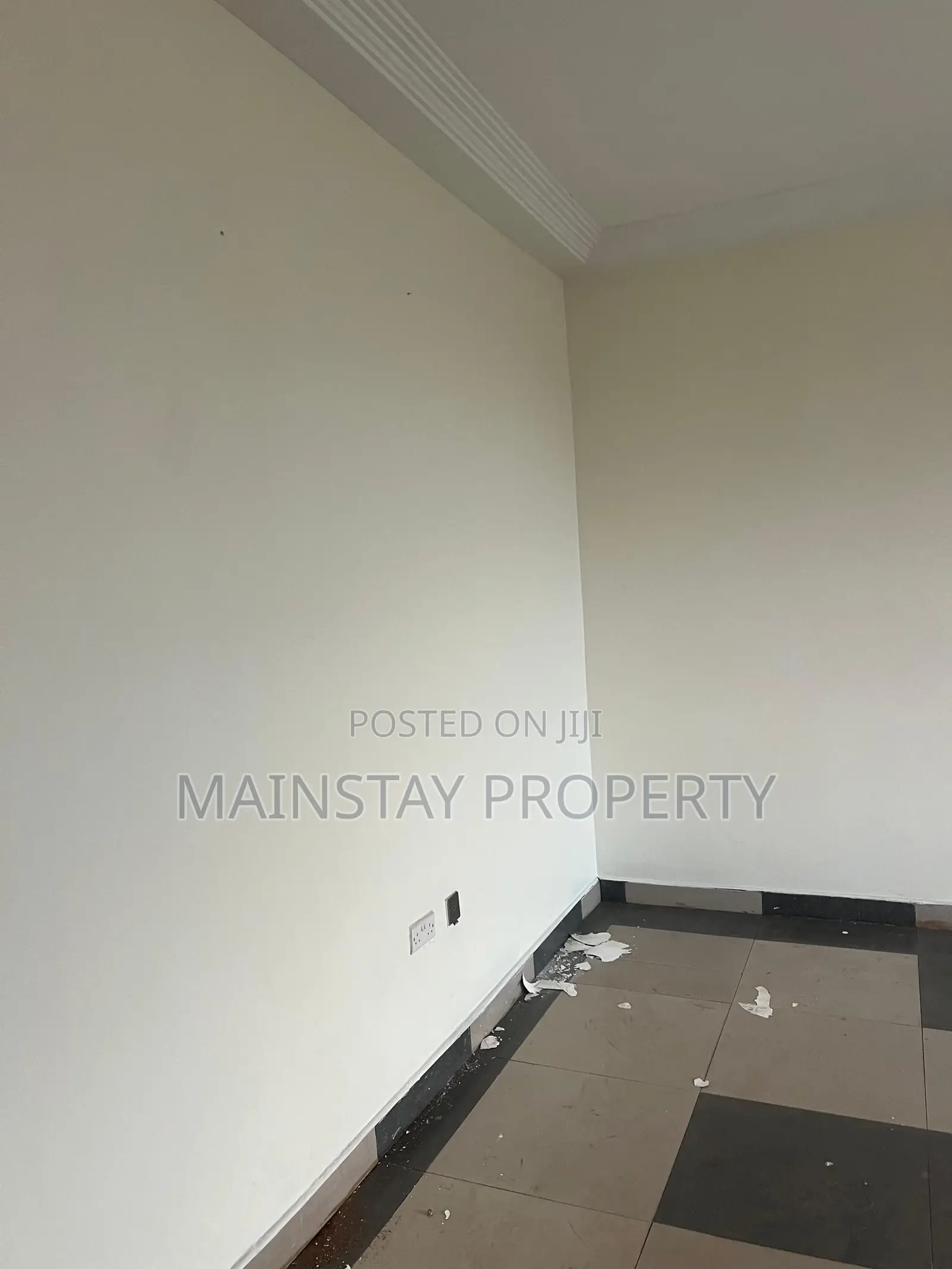 5bdrm House in East Legon for rent