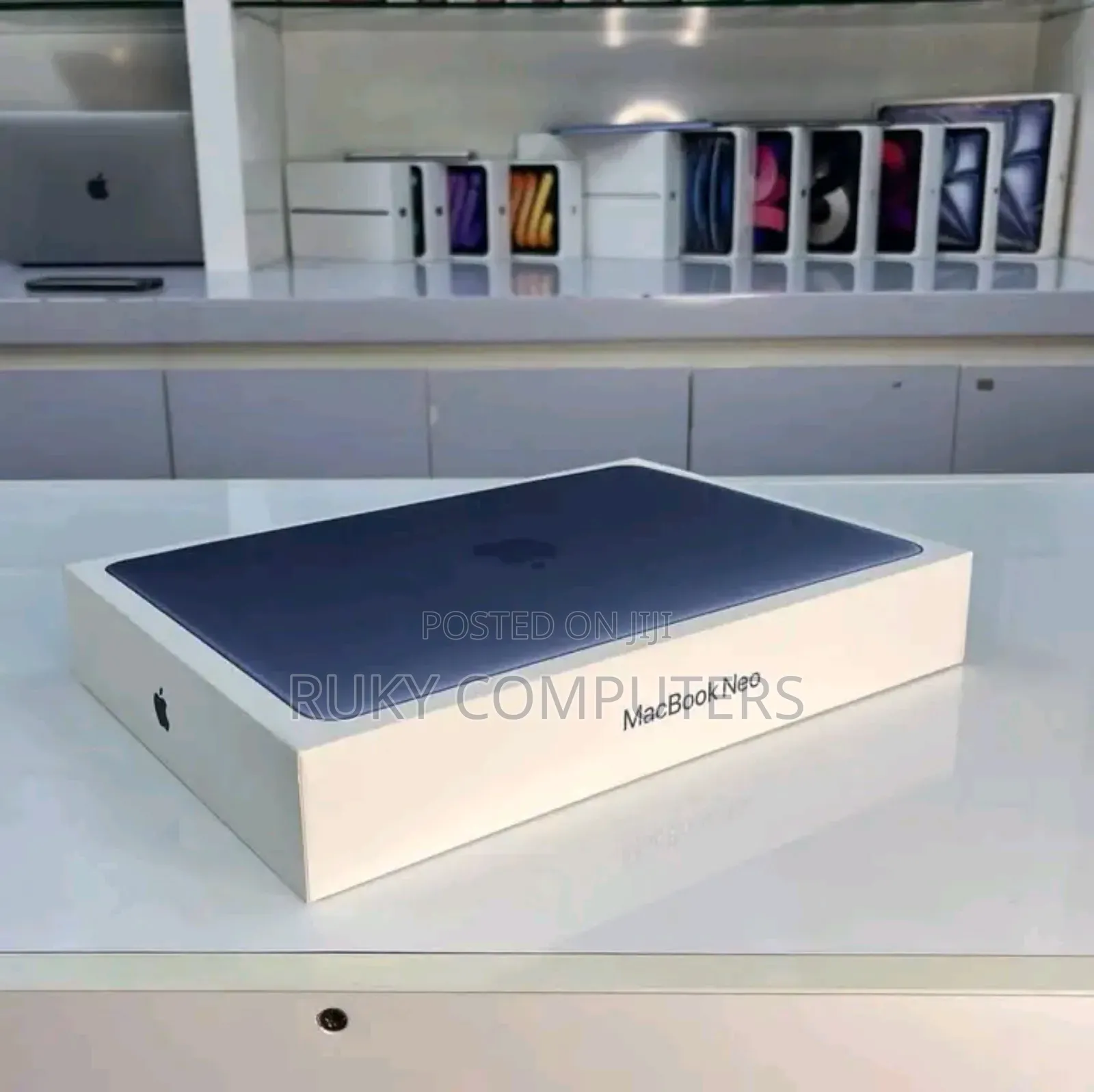 New Laptop Apple MacBook Neo 2026 8GB Apple M1 SSD 256GB