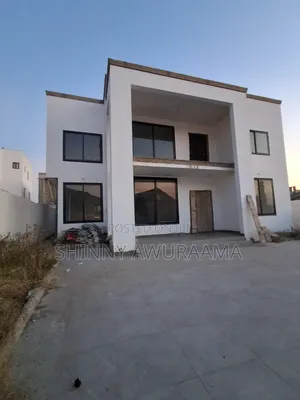 4bdrm House in East Legon American for sale