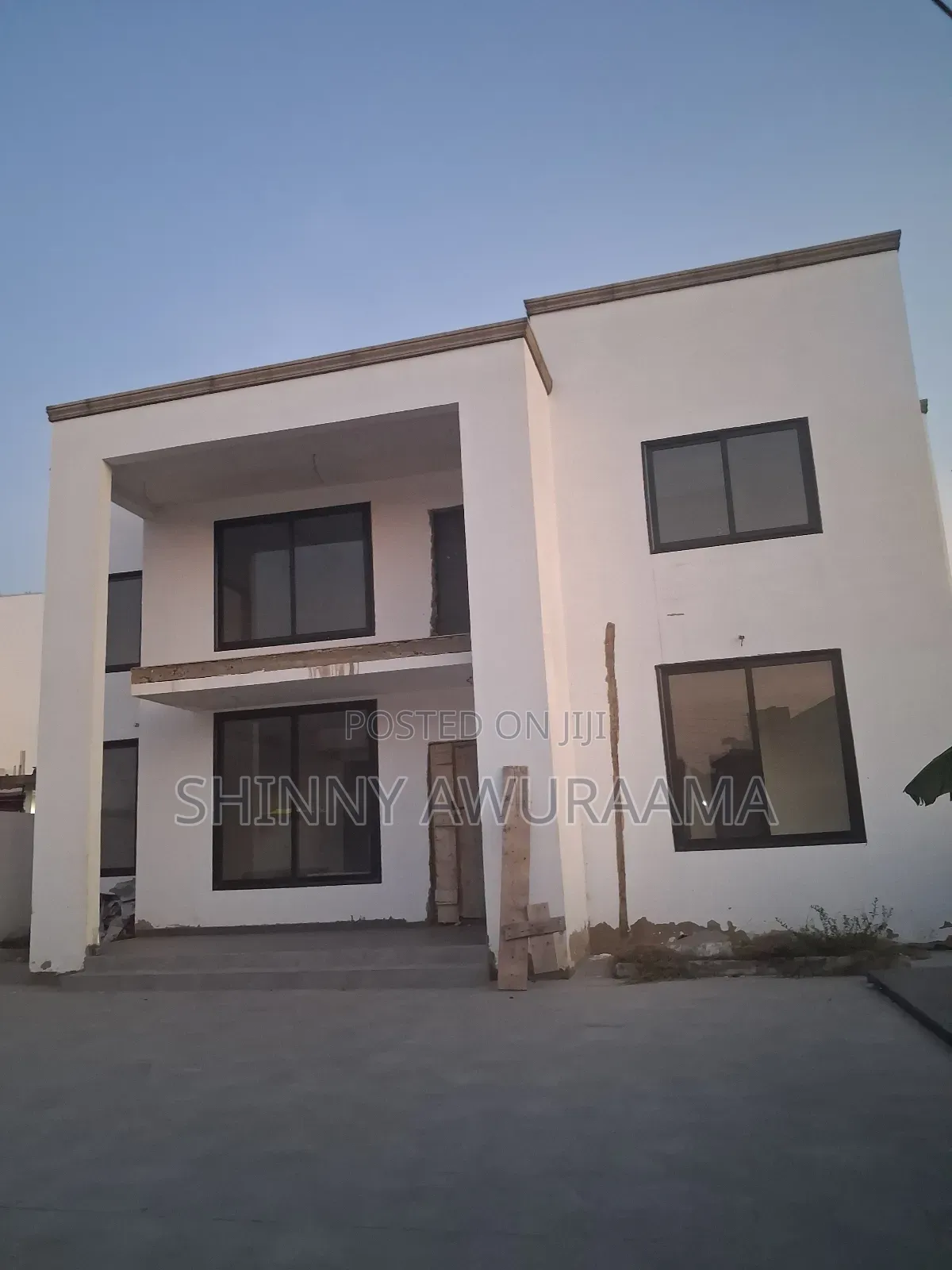 4bdrm House in East Legon American for sale