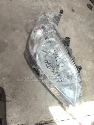 Honda Civic Headlight 2005