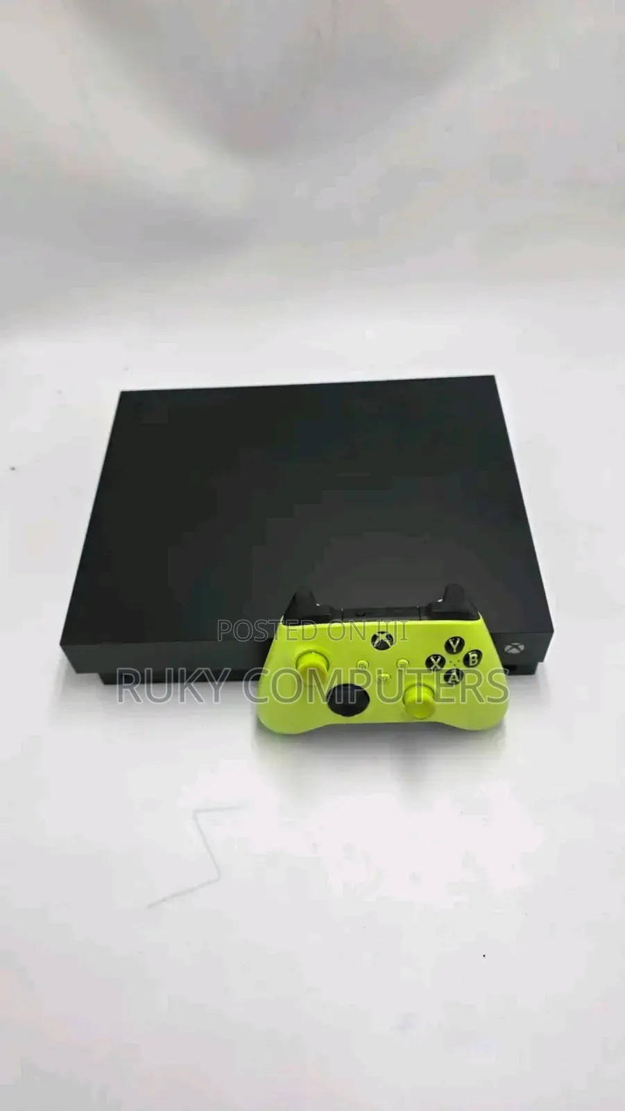 Xbox One X Black