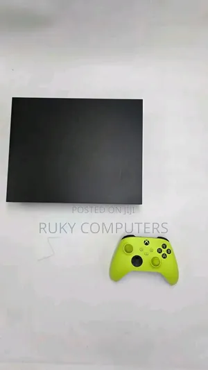 Xbox One X Black