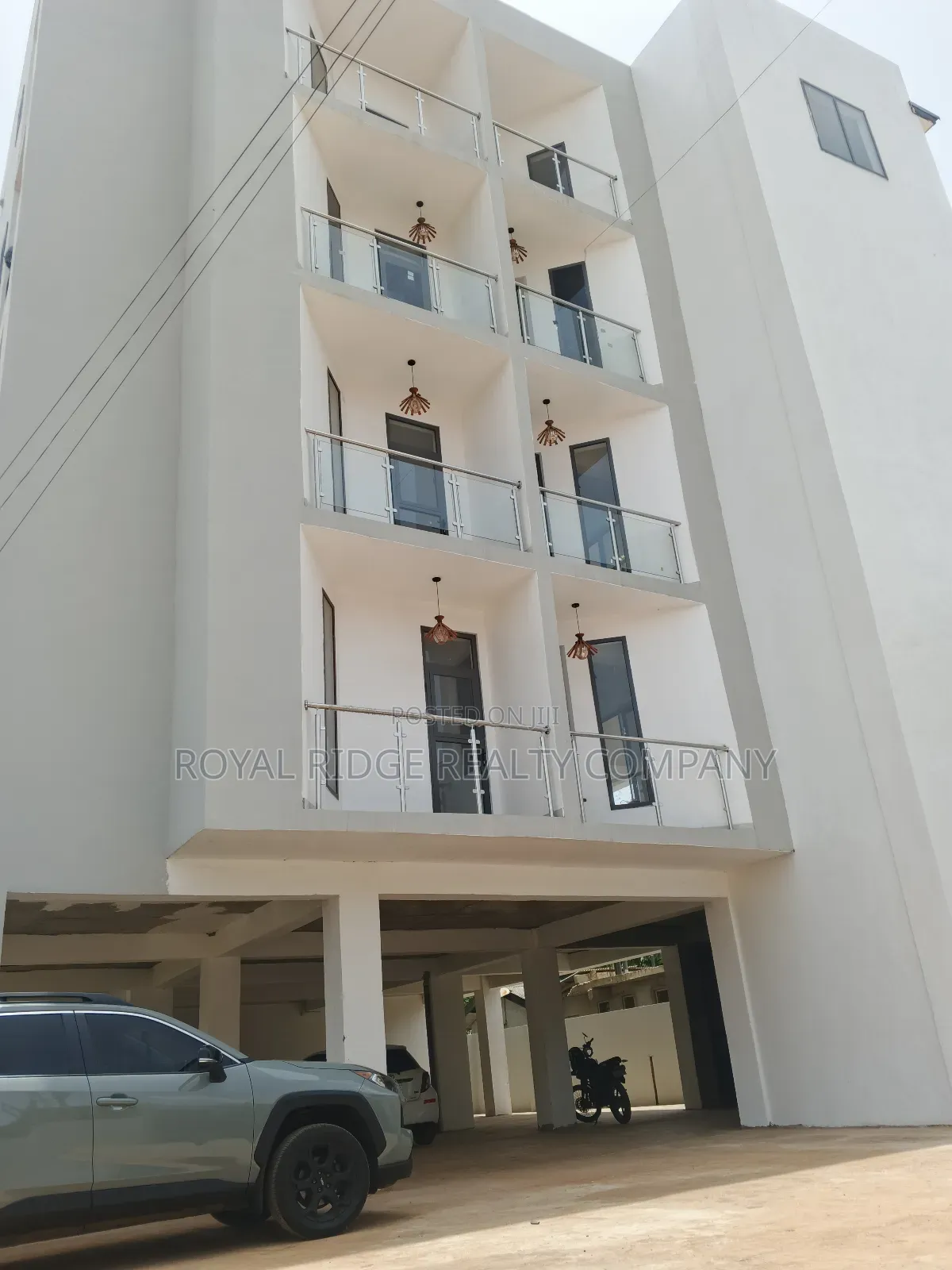 2bdrm Apartment in Burma Hills Close To, Accra Metropolitan for rent