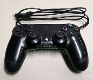 Play Station 4