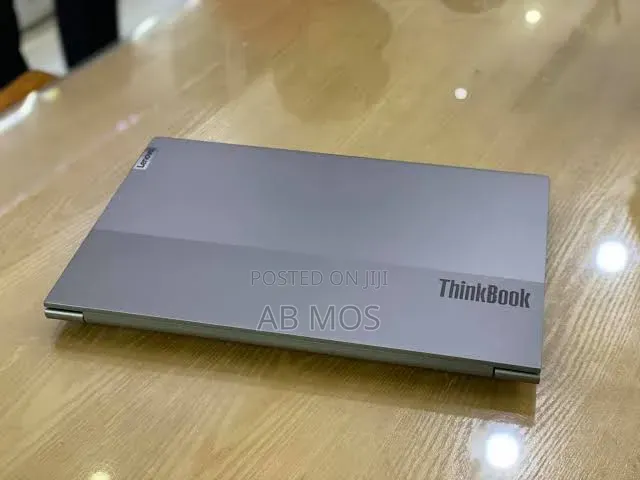 Laptop Lenovo ThinkBook 15 16GB AMD Ryzen 7 SSD 256GB