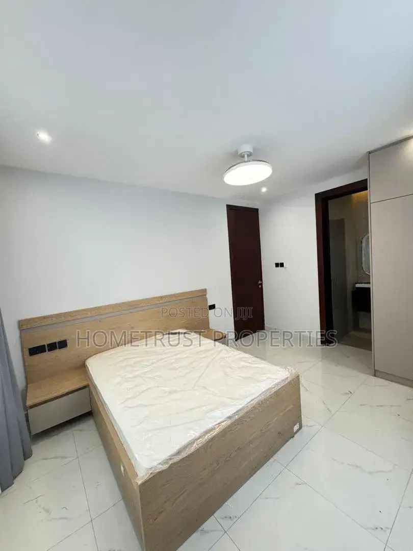 4bdrm Duplex in Madina Ritz Junction, Barrier for sale
