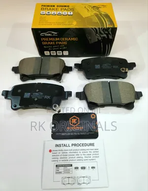 Wrangler/Gladiator 20-25 Ceramic Back Brake Pad From Korea .